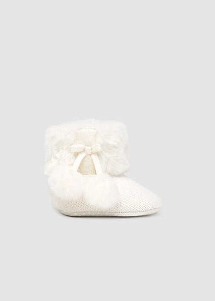 Mayoral White Baby Girl Knitted Fur Booties 9954
