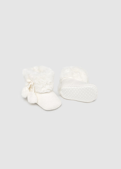 Mayoral White Baby Girl Knitted Fur Booties 9954
